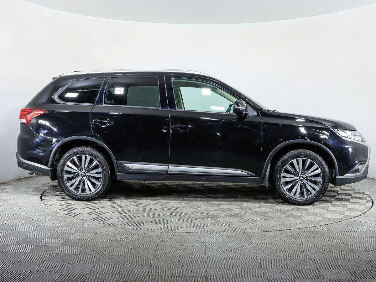 Mitsubishi Outlander, 2020 - 93 538 км. | Фото №4