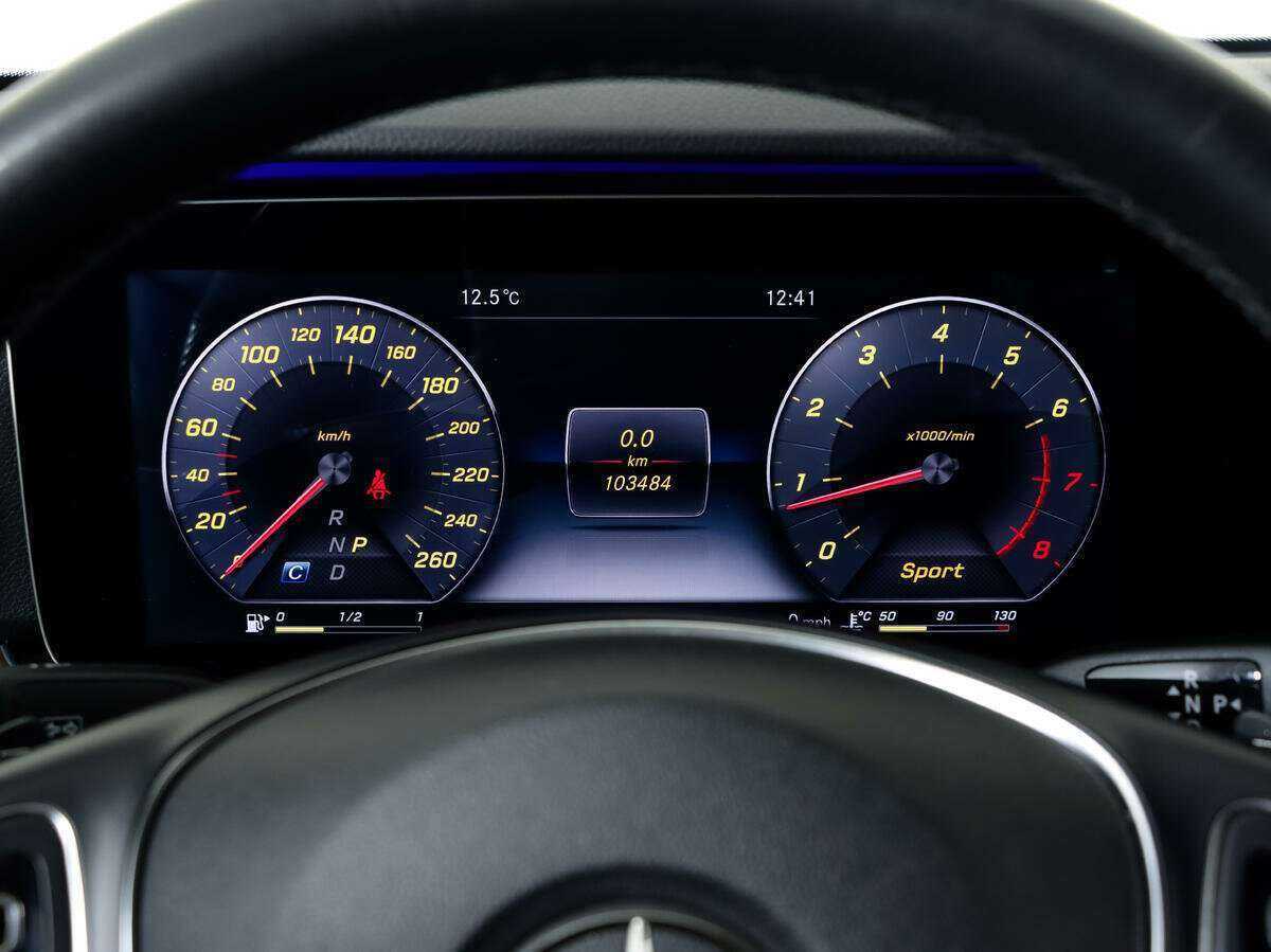 Mercedes-Benz E-Класс 200, 2016 Фото №20