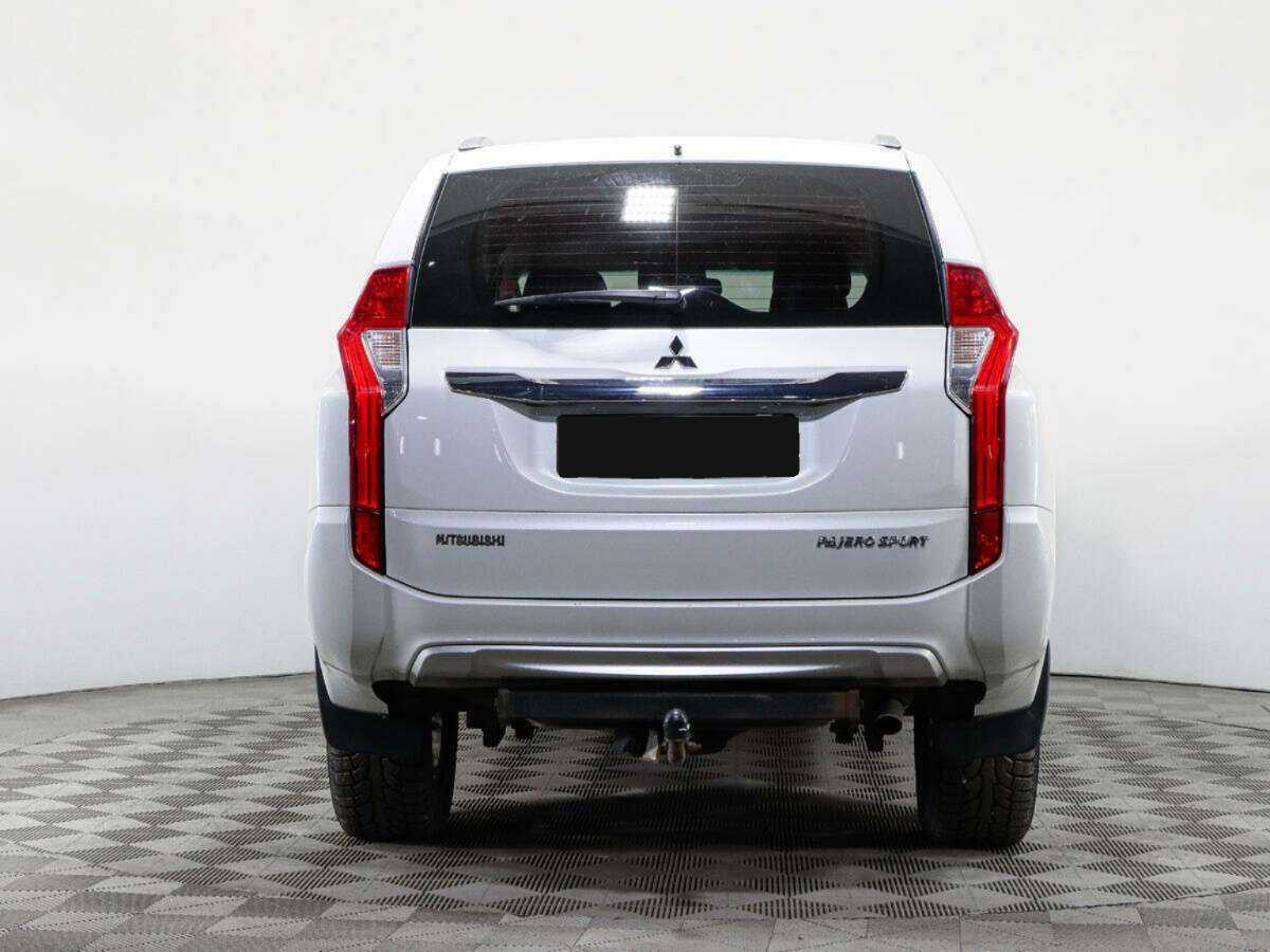Mitsubishi Pajero Sport, 2018 - 122 535 км. | Фото №6