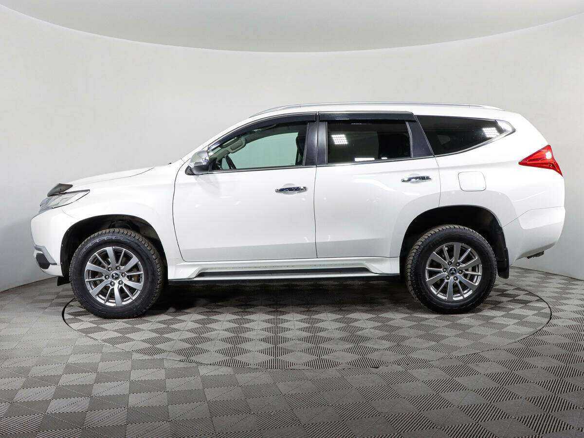 Mitsubishi Pajero Sport, 2018 - 122 535 км. | Фото №8