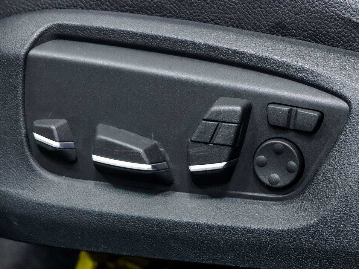 BMW 5 серии 530d xDrive, 2013 Фото №12