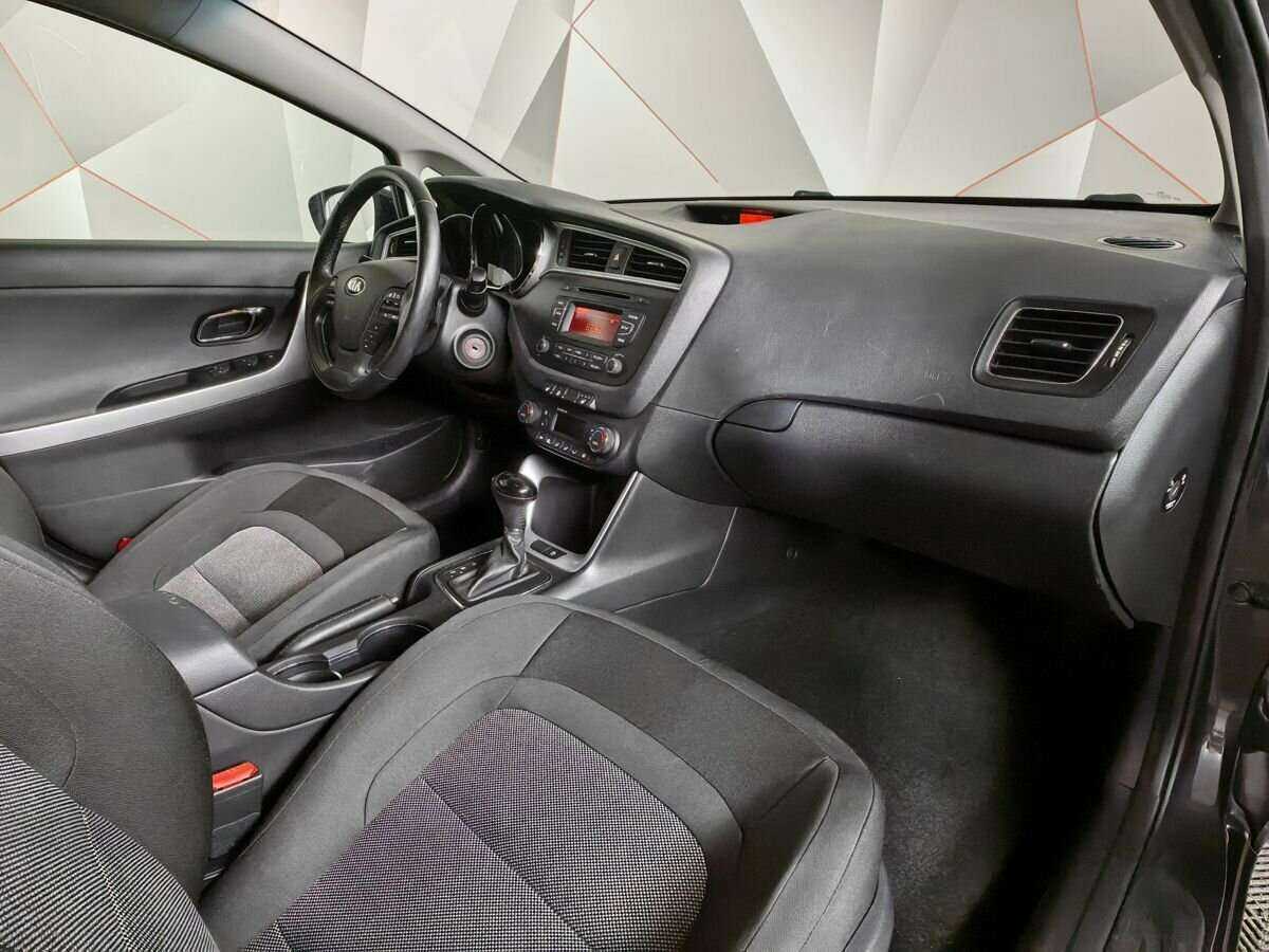 Kia Ceed, 2015 Фото №9