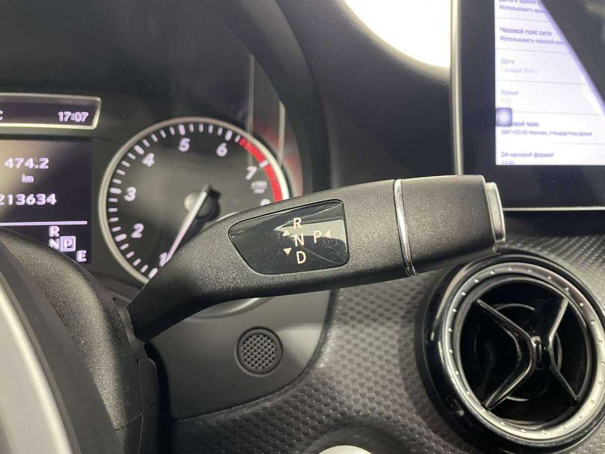 Mercedes-Benz A-Класс 180, 2014 Фото №13