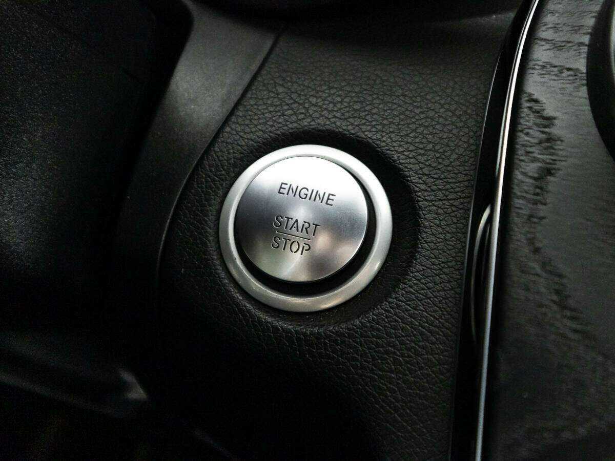 Mercedes-Benz C-Класс 200, 2018 Фото №18