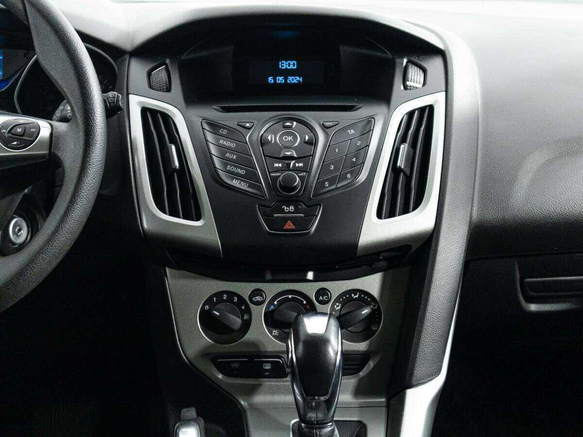 Ford Focus, 2013 Фото №14