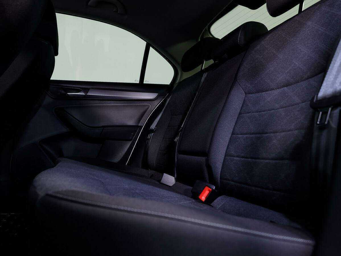 Volkswagen Polo, 2020 Фото №12