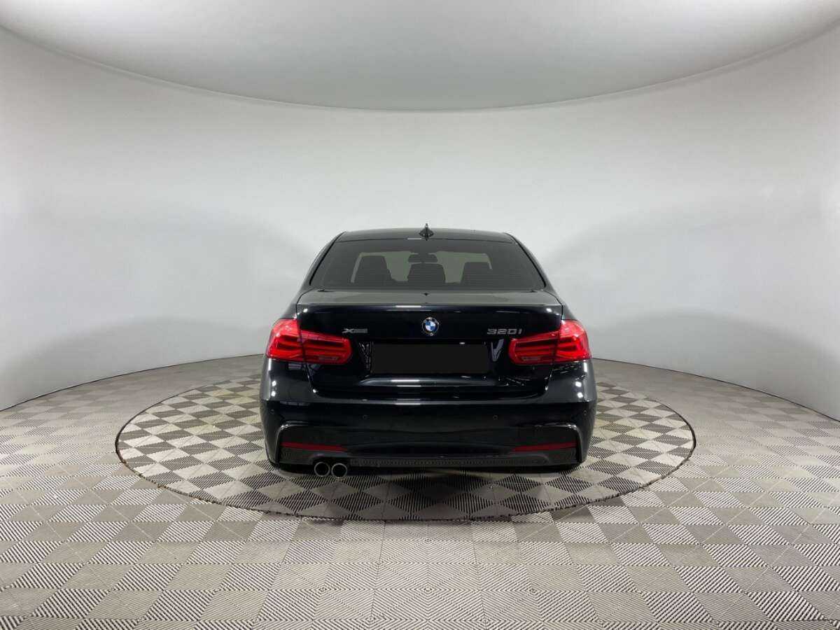 BMW 3 серии 320i xDrive, 2016 Фото №6