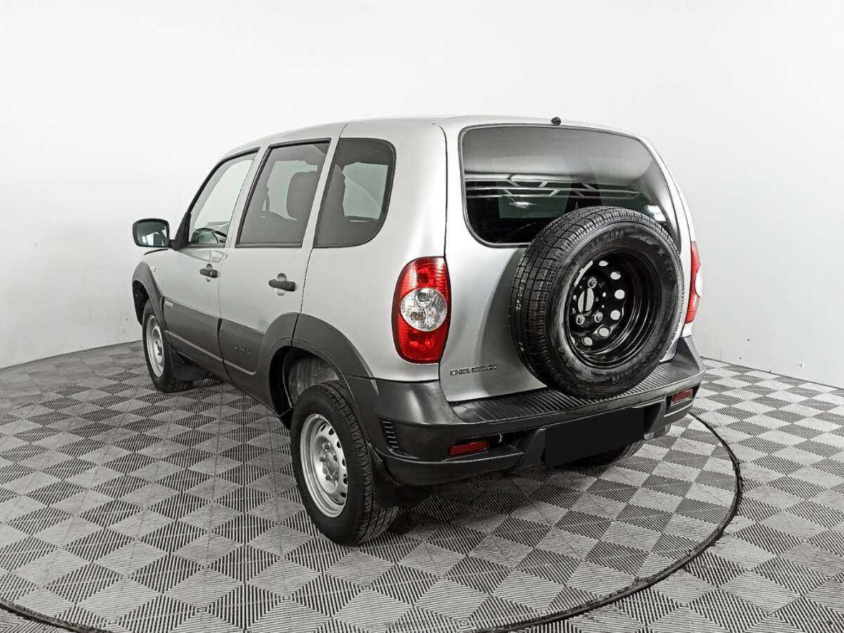 Chevrolet Niva, 2017 Фото №7