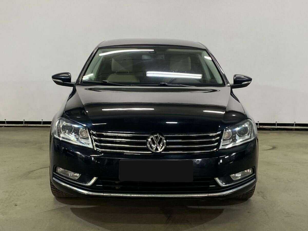 Volkswagen Passat, 2012 - 226 864 км. | Фото №2