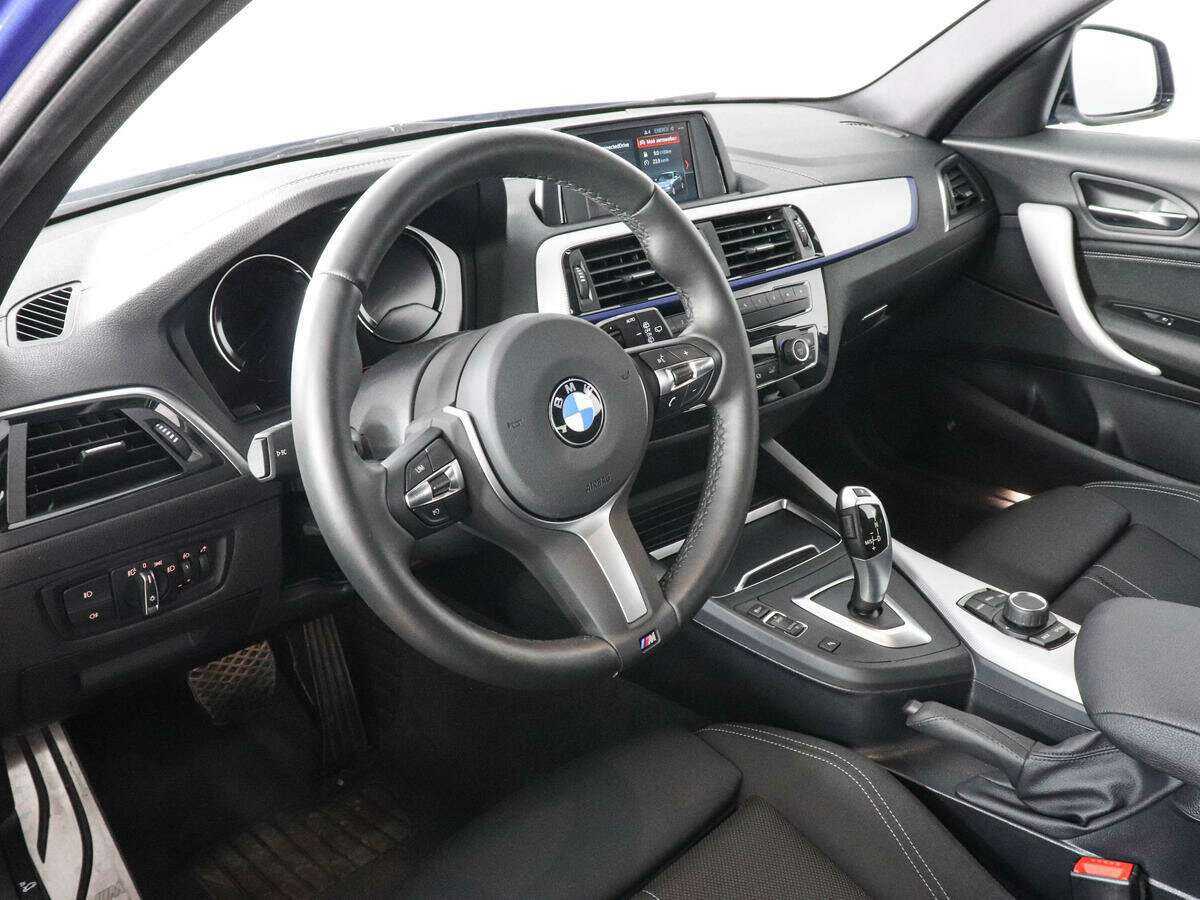 BMW 1 серии 118i, 2018 Фото №10