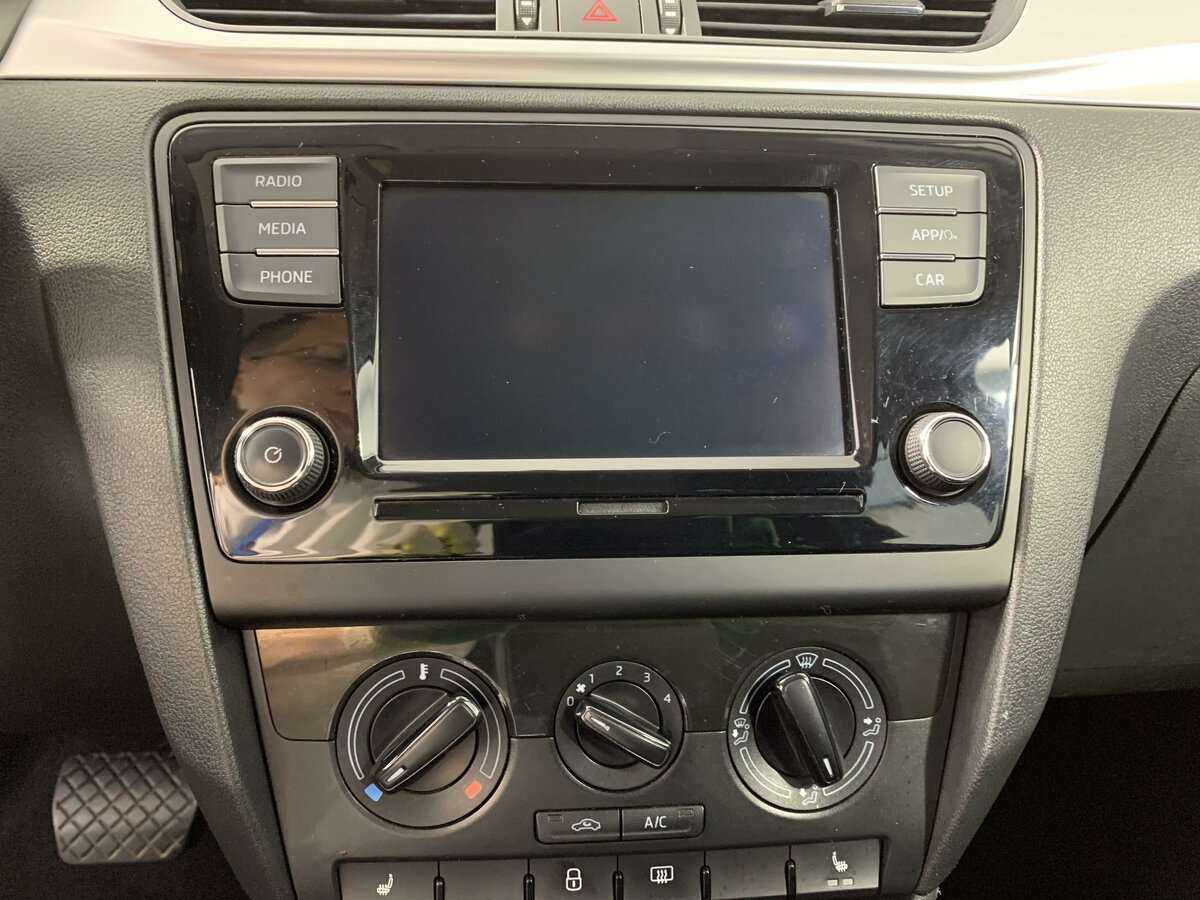 Skoda Rapid, 2019 Фото №13