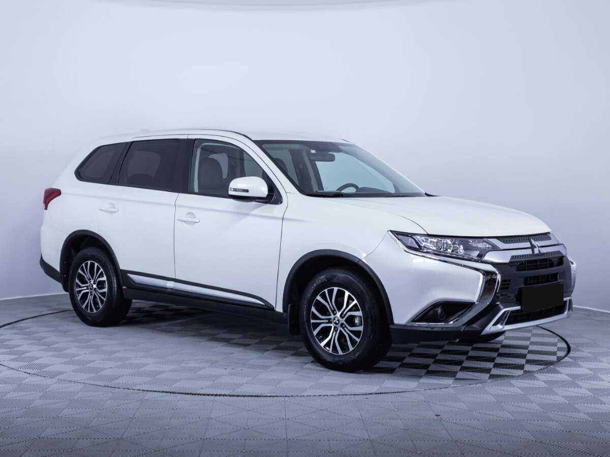 Mitsubishi Outlander, 2020 - 27 655 км. | Фото №3