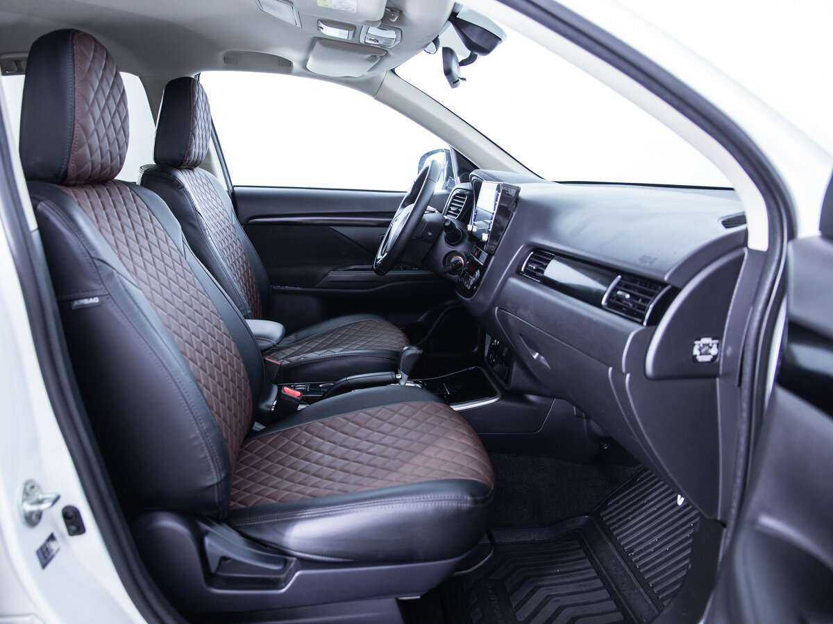 Mitsubishi Outlander, 2020 Фото №12