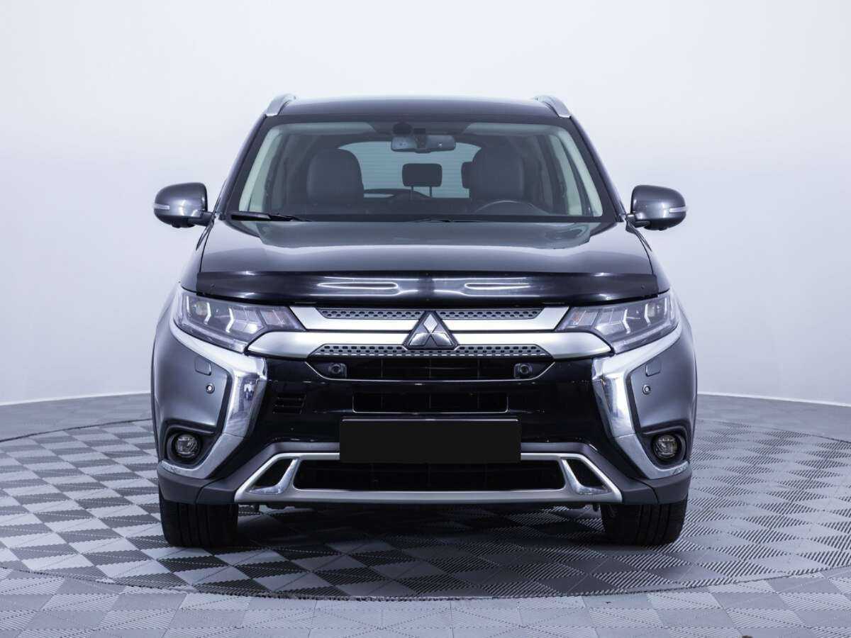 Mitsubishi Outlander, 2021 - 63 856 км. | Фото №2
