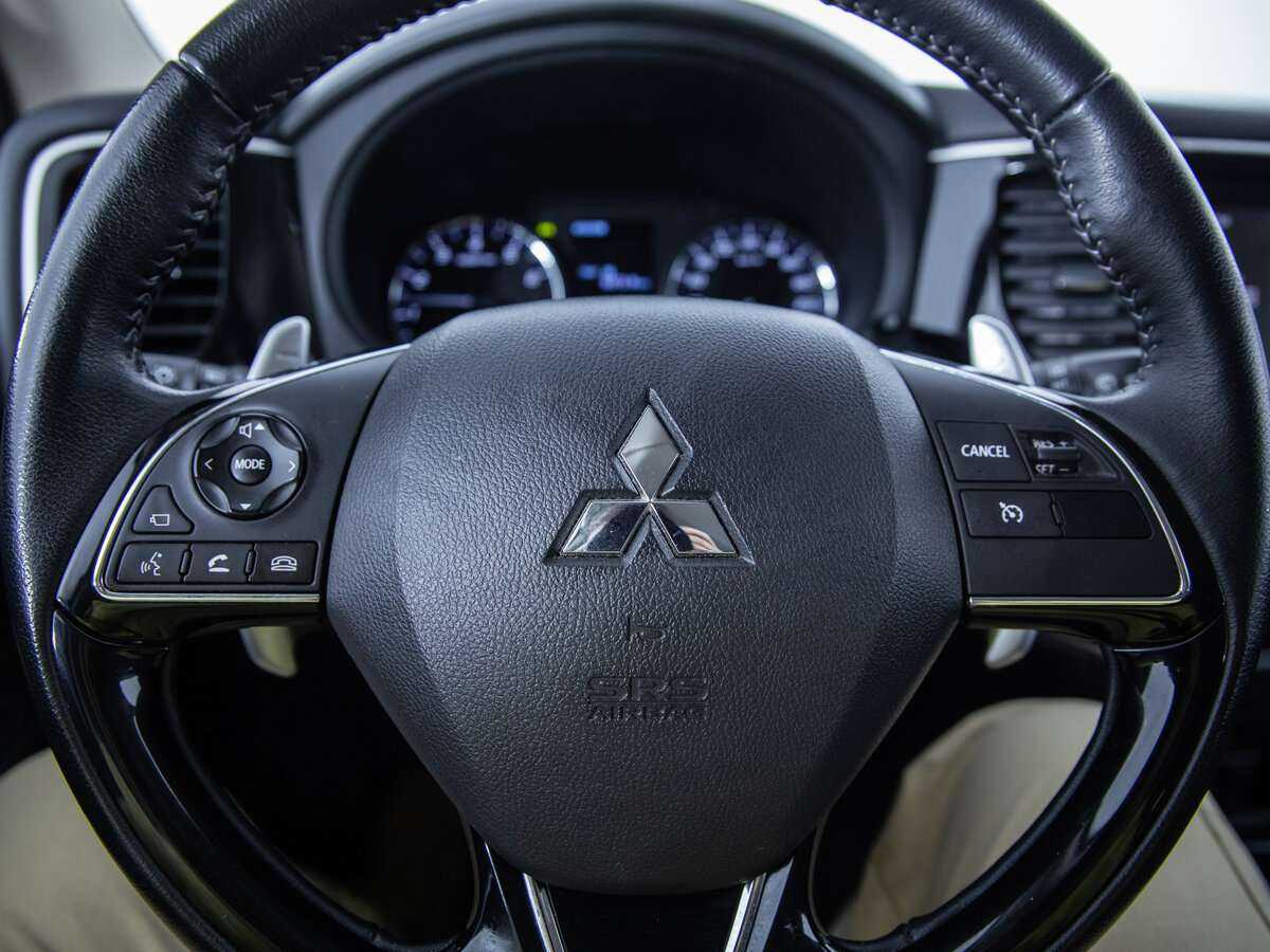 Mitsubishi Outlander, 2021 Фото №17