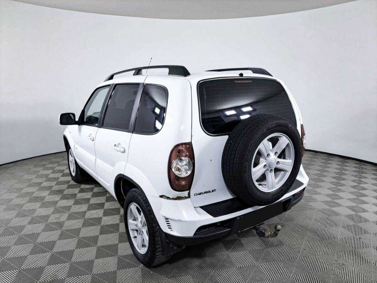 Chevrolet Niva, 2013 Фото №7