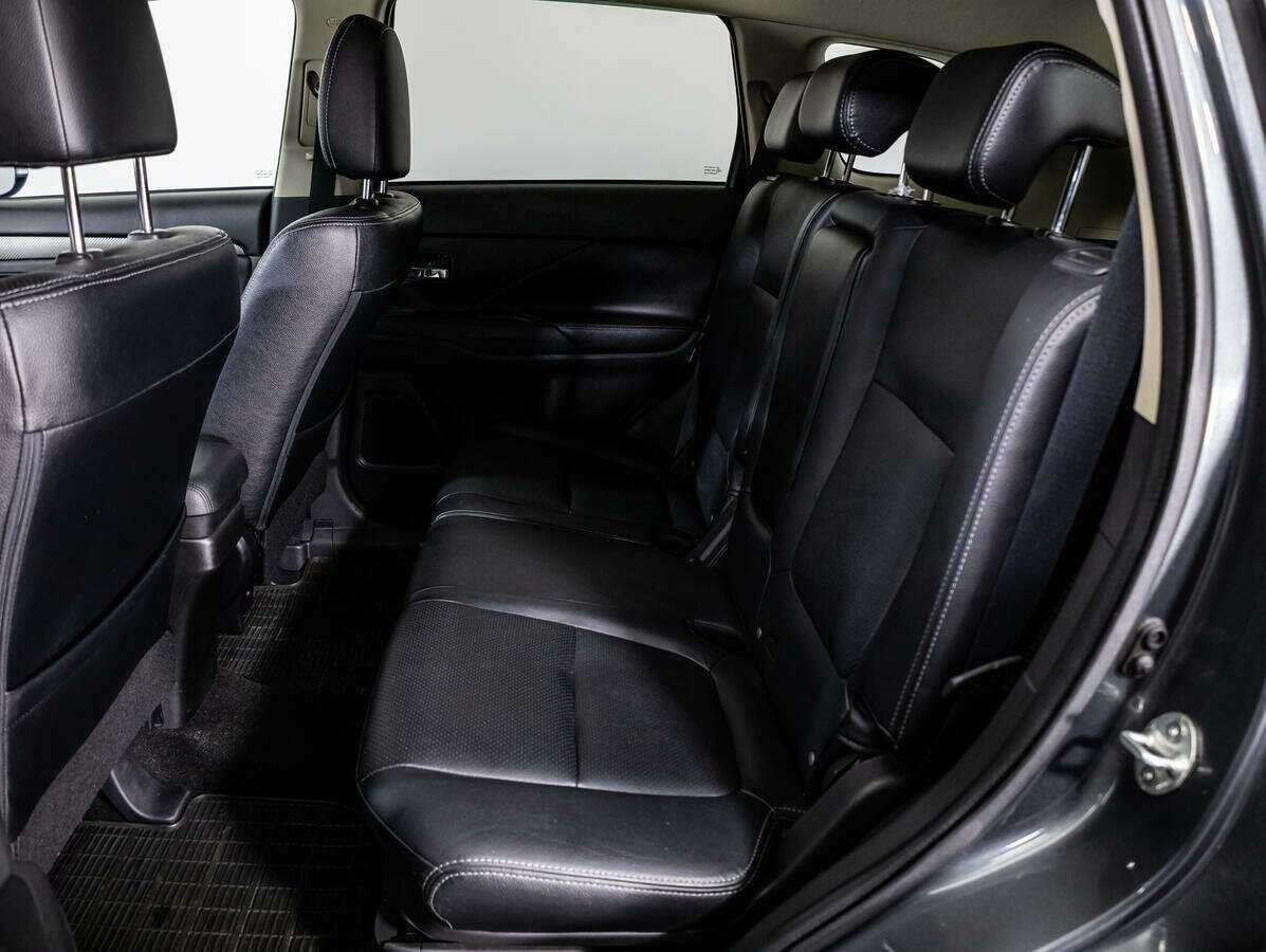 Mitsubishi Outlander, 2013 - 104 000 км. | Фото №8