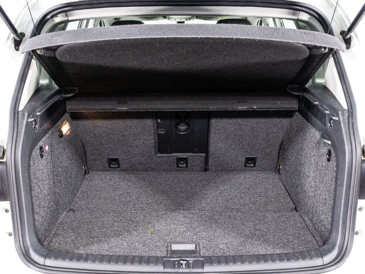 Volkswagen Tiguan, 2015 Фото №15