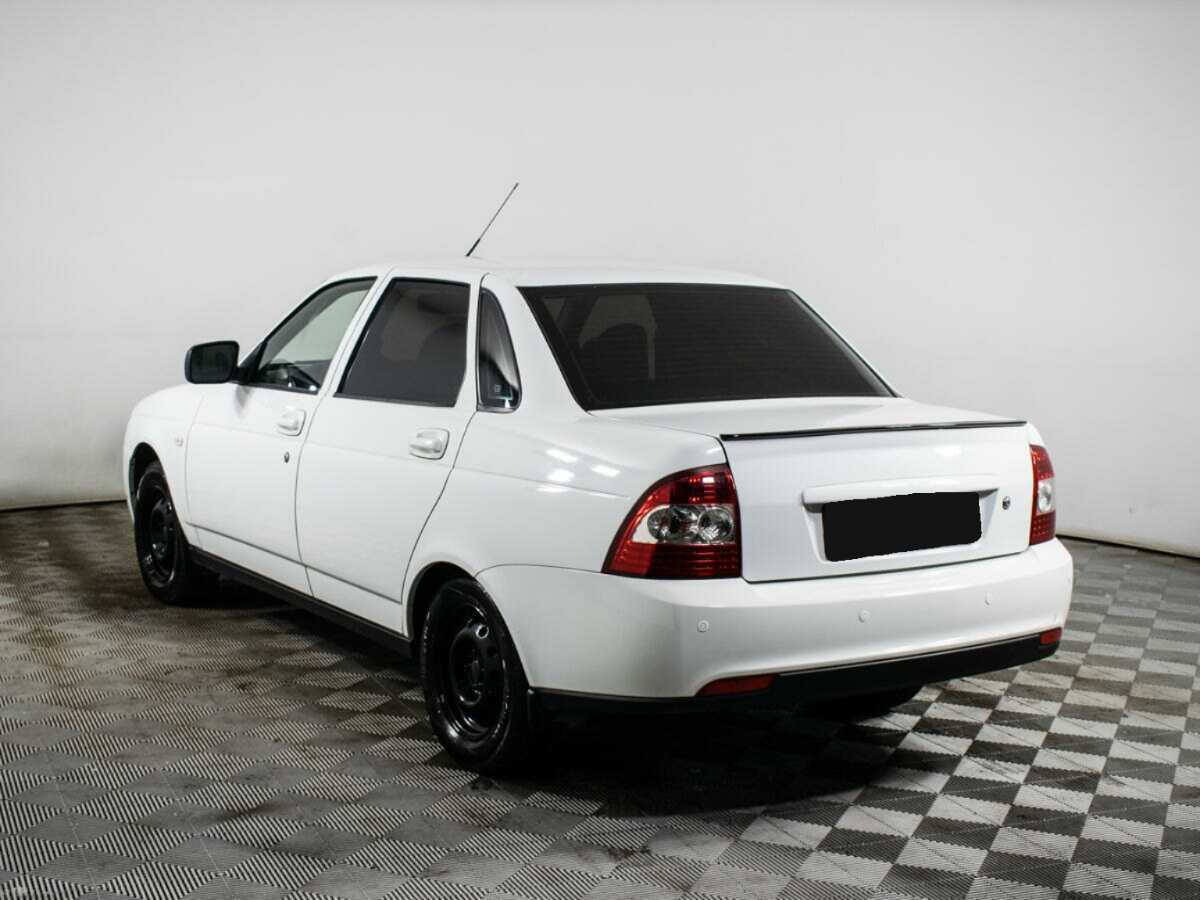 Lada (ВАЗ) Priora, 2017 Фото №6