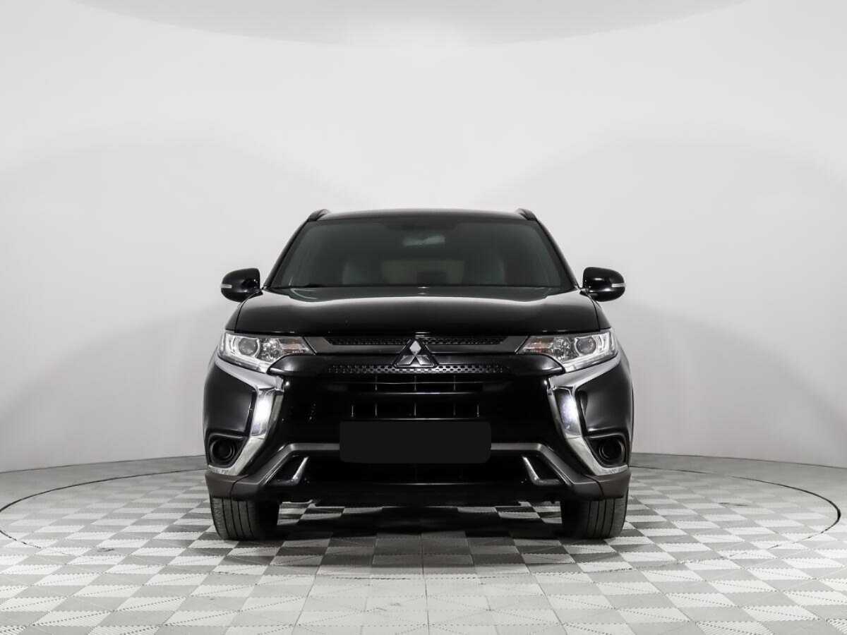 Mitsubishi Outlander, 2021 - 74 533 км. | Фото №2