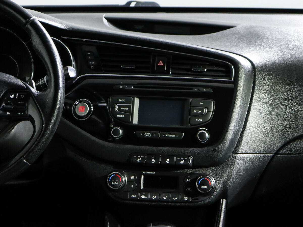 Kia Ceed, 2015 Фото №13