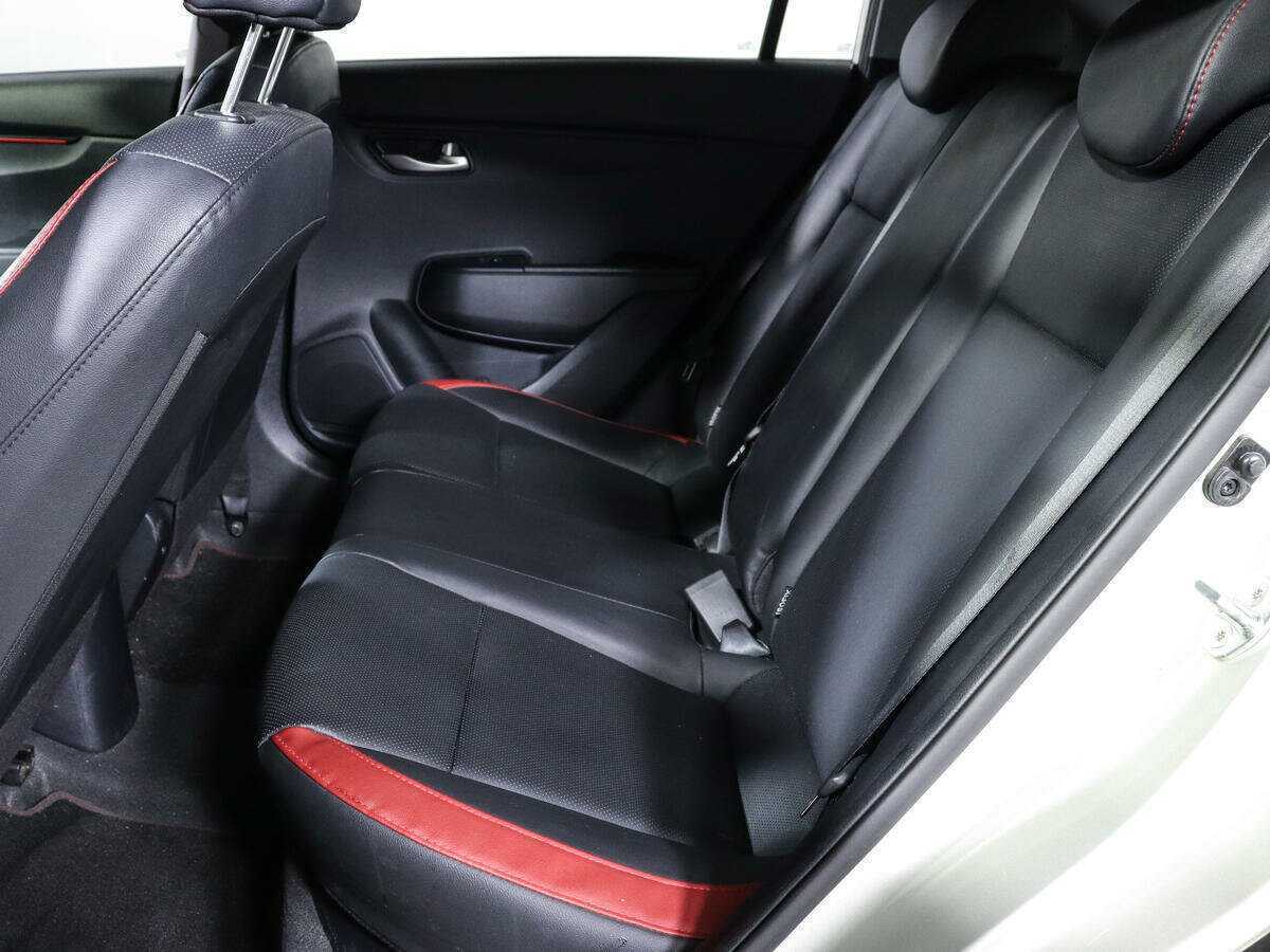 Kia Rio X-Line, 2020 Фото №9