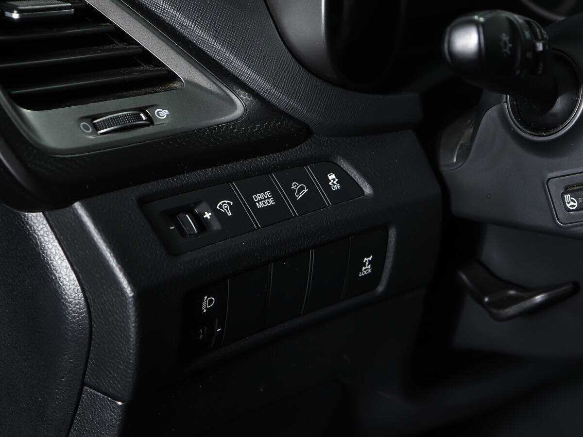 Hyundai Santa Fe, 2016 Фото №16