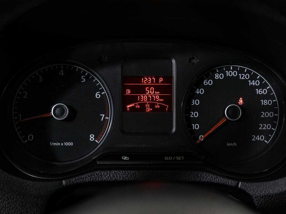 Volkswagen Polo, 2014 Фото №12