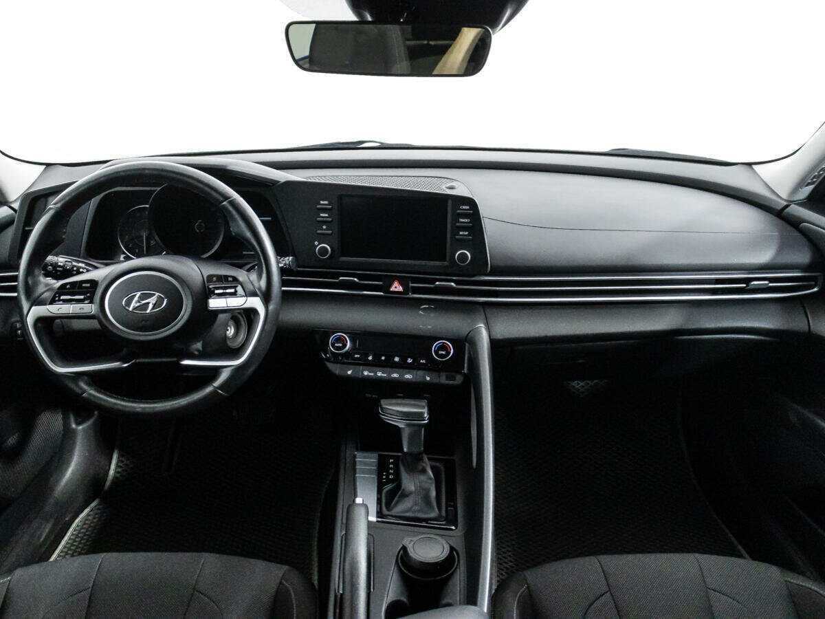Hyundai Elantra, 2021 Фото №13