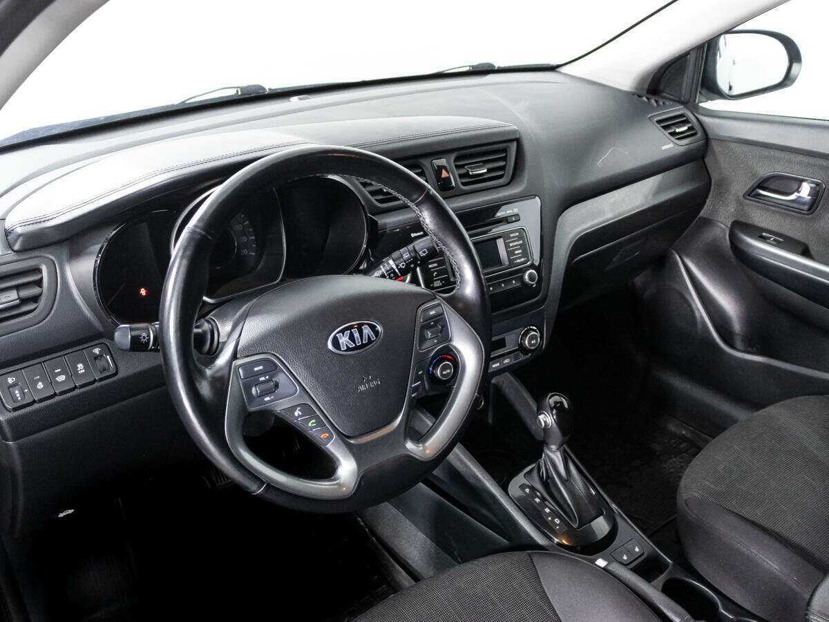 Kia Rio, 2017 Фото №11