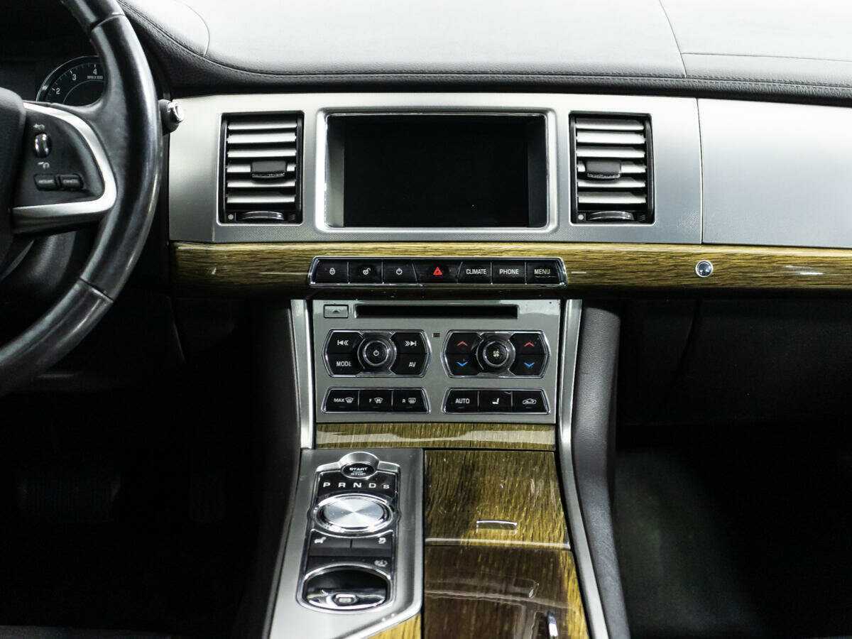 Jaguar XF, 2012 Фото №14