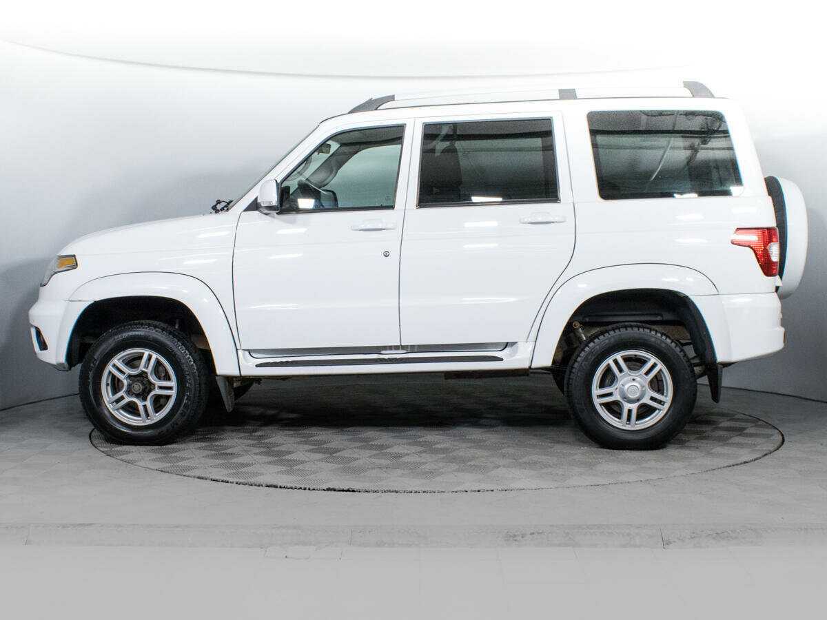 УАЗ Patriot, 2018 Фото №8