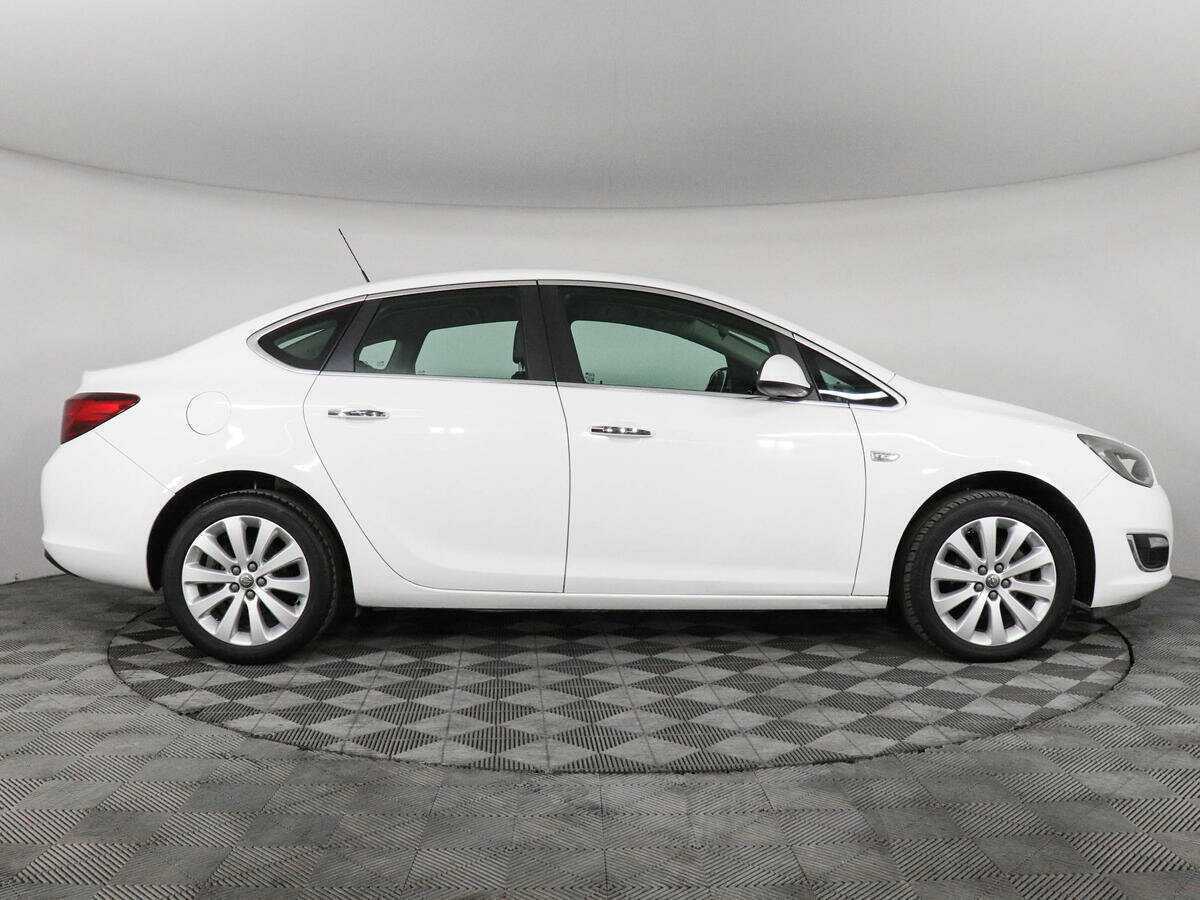 Opel Astra, 2013 - 124 725 км. | Фото №4