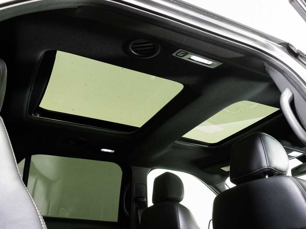 Ford Explorer, 2017 Фото №18