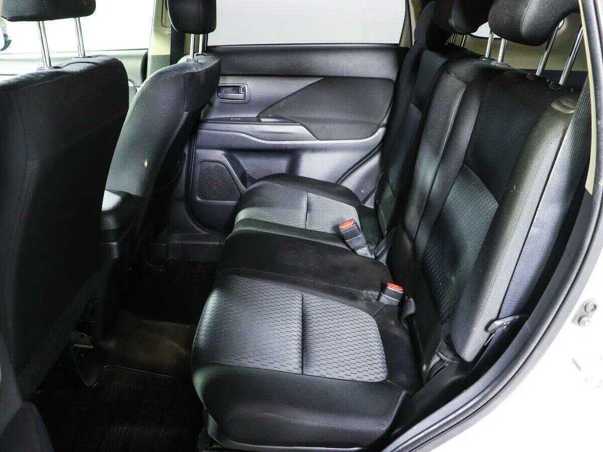 Mitsubishi Outlander, 2012 - 118 685 км. | Фото №7