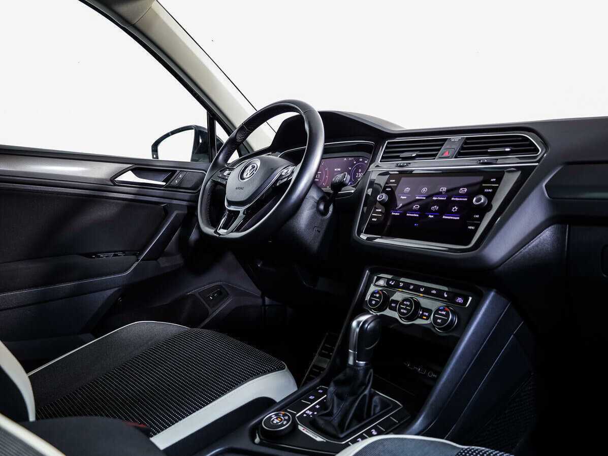 Volkswagen Tiguan, 2019 - 8 211 км. | Фото №8
