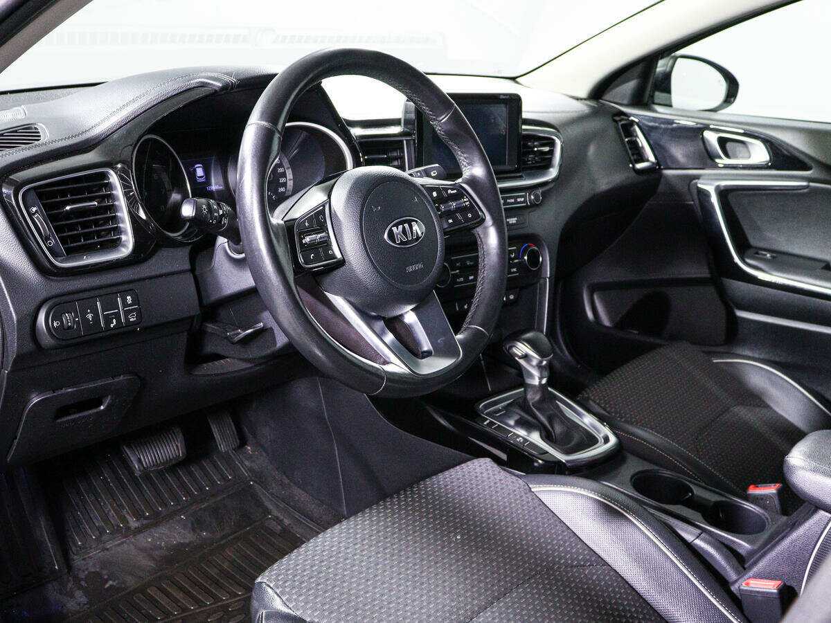 Kia Ceed, 2019 Фото №12