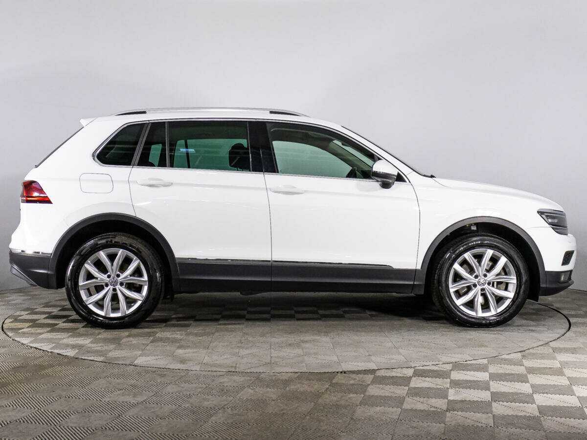 Volkswagen Tiguan, 2018 - 104 901 км. | Фото №4