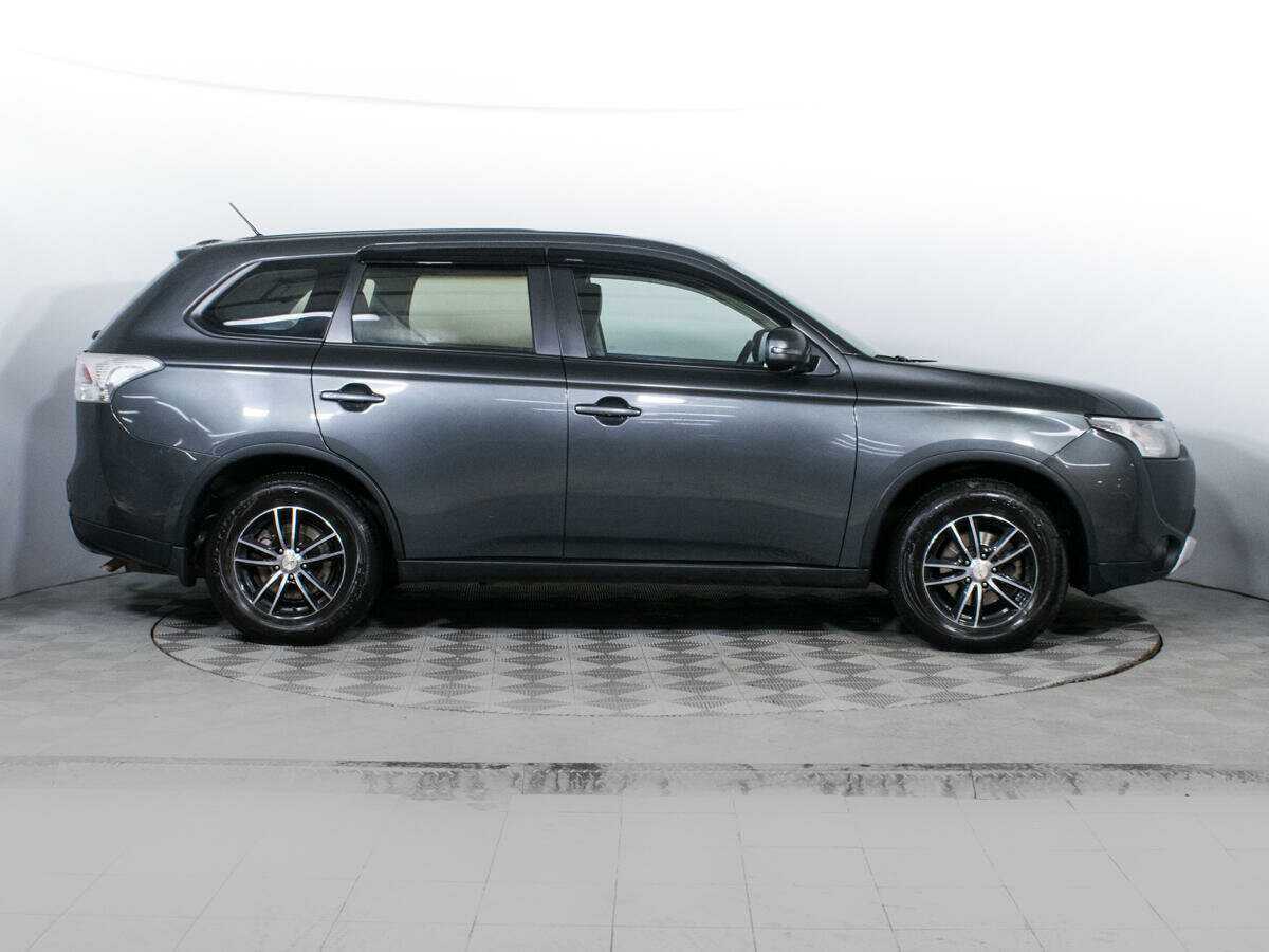 Mitsubishi Outlander, 2014 - 190 547 км. | Фото №4