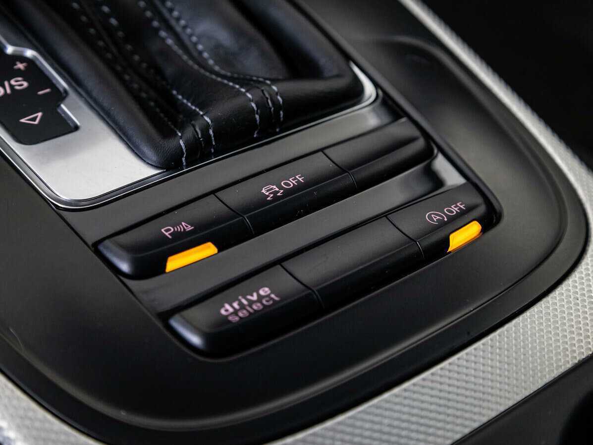 Audi A4, 2012 Фото №14