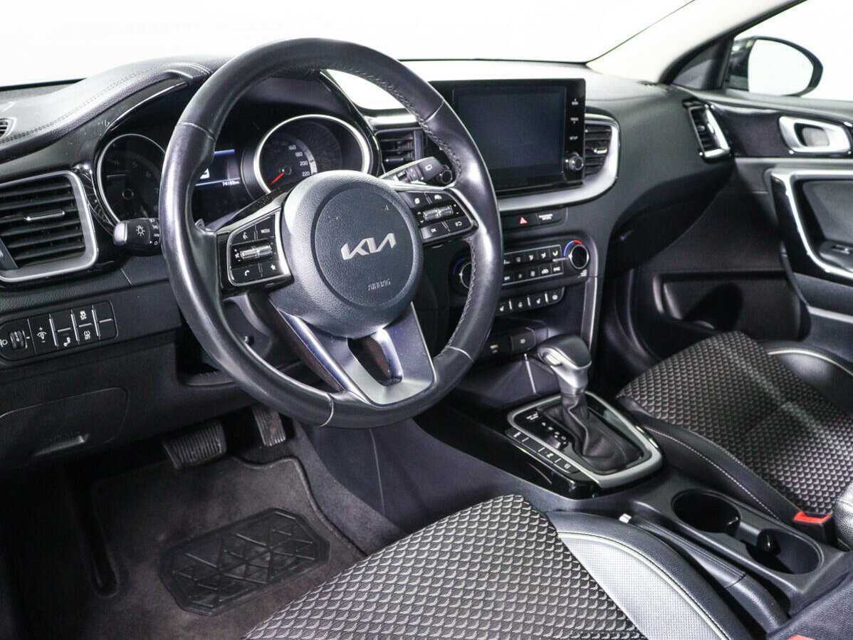 Kia Ceed, 2021 Фото №14