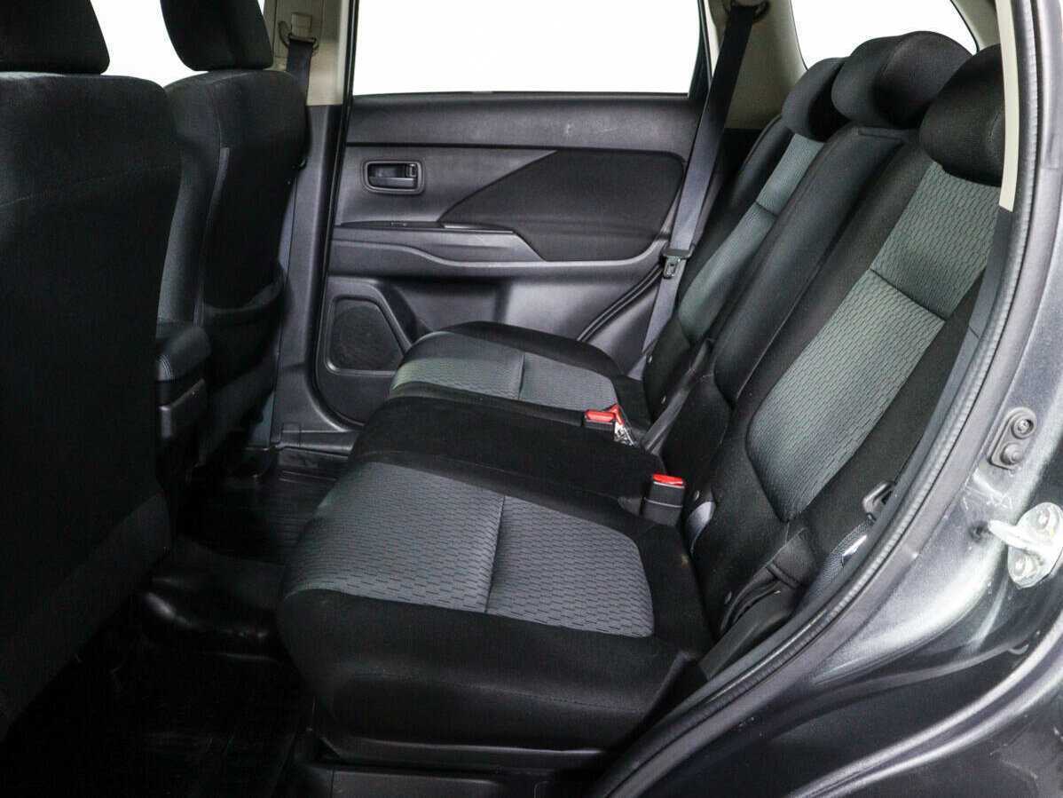Mitsubishi Outlander, 2015 - 70 200 км. | Фото №8