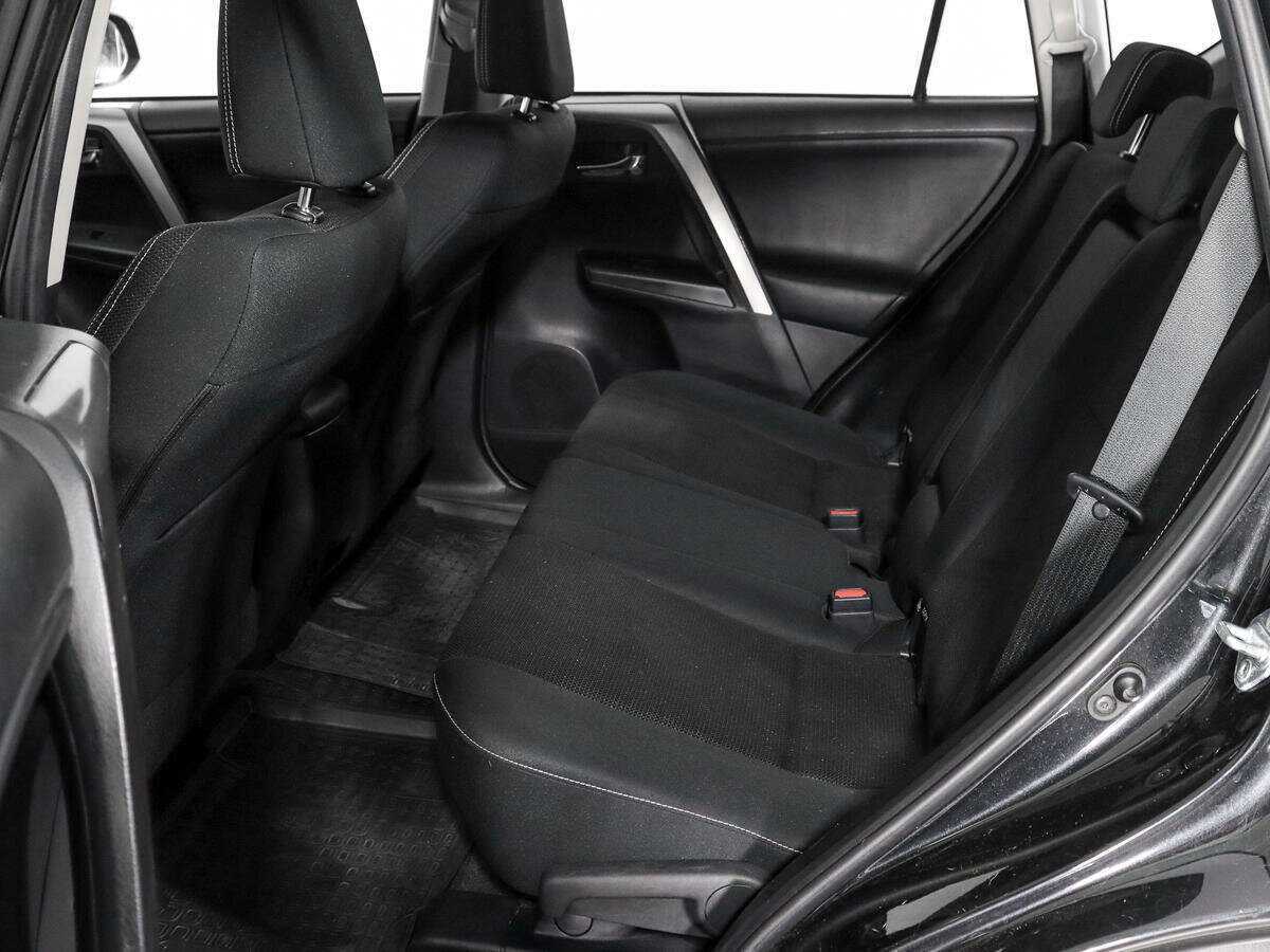 Toyota RAV4, 2016 Фото №10