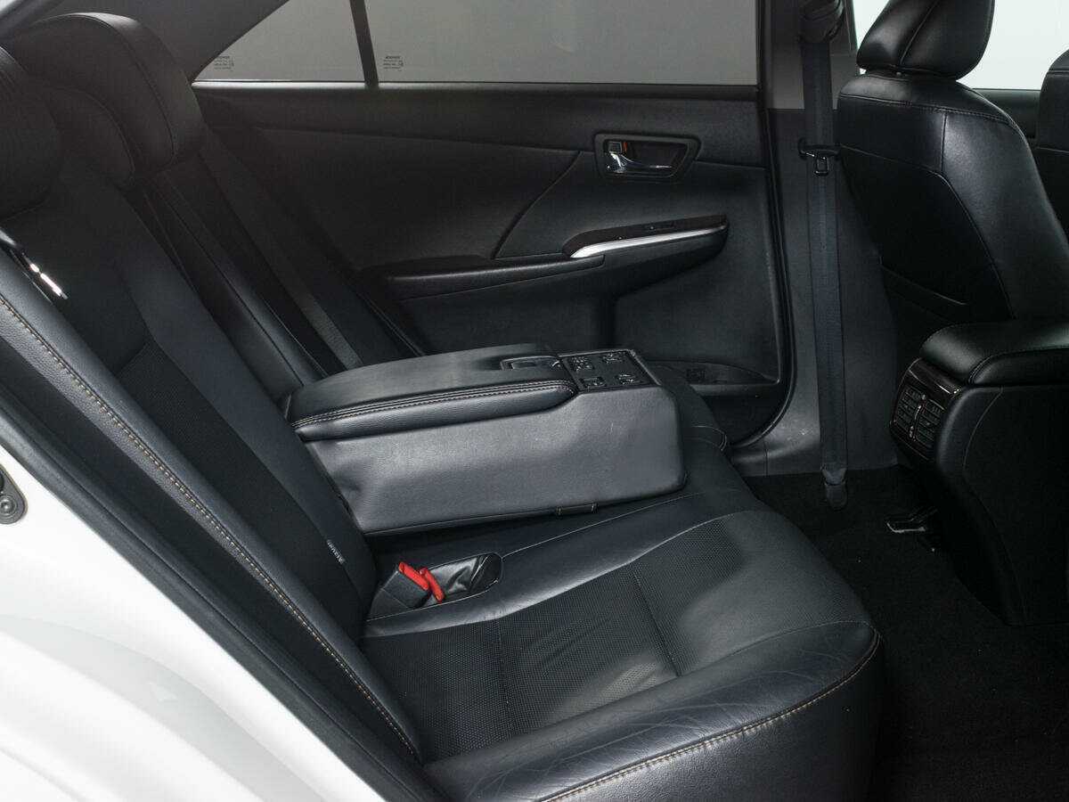 Toyota Camry, 2017 Фото №10