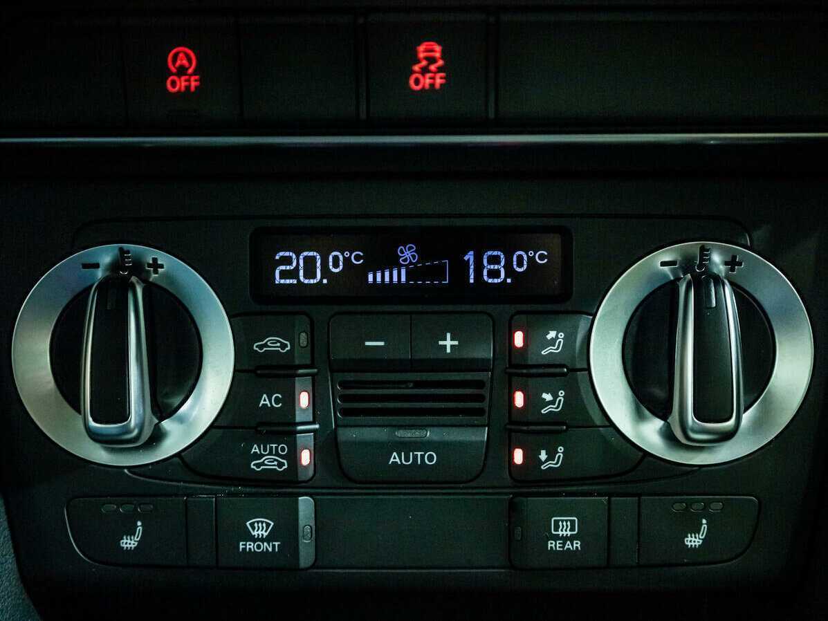 Audi Q3, 2013 Фото №13