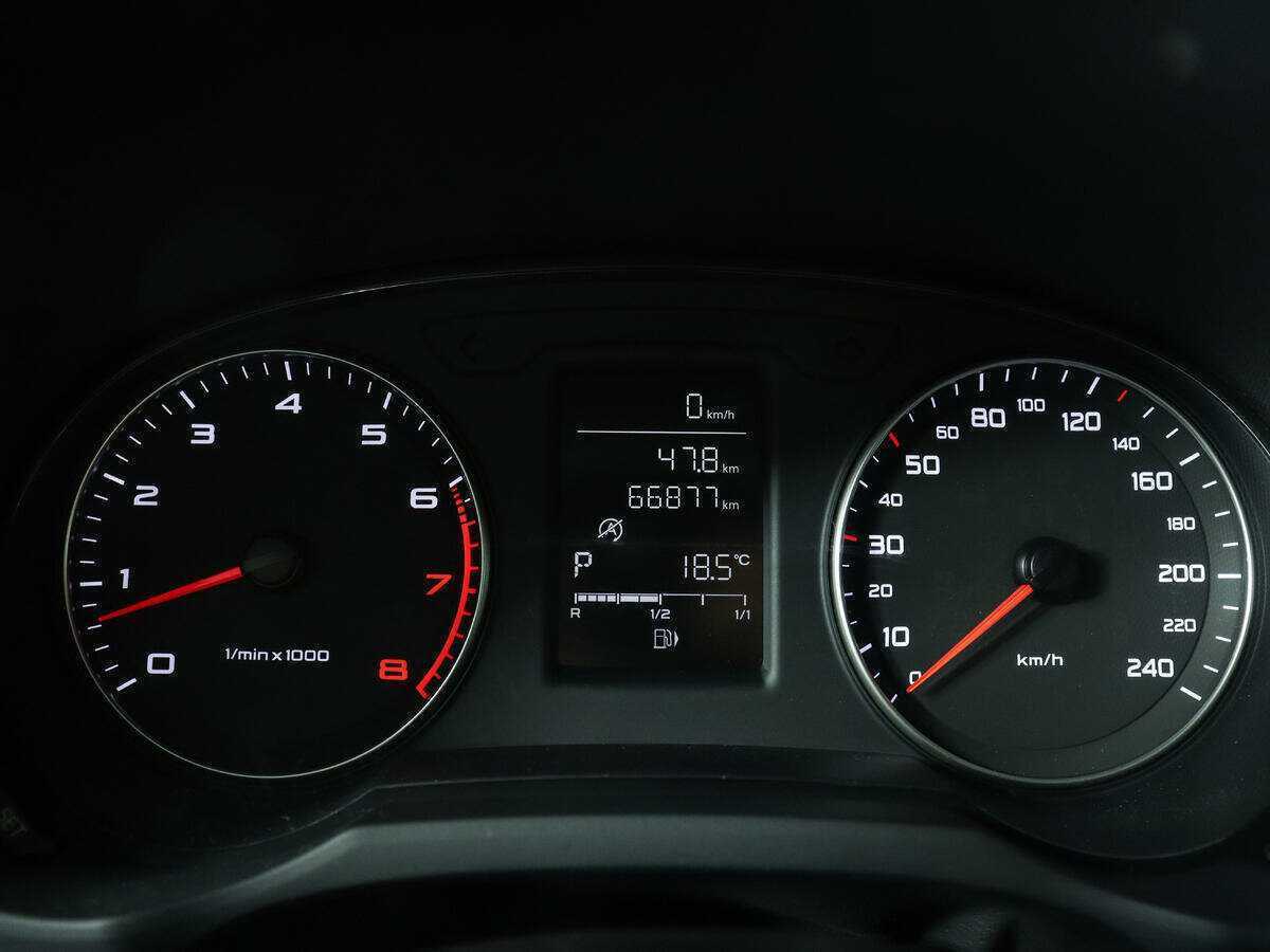 Audi A1 Sportback, 2013 Фото №14