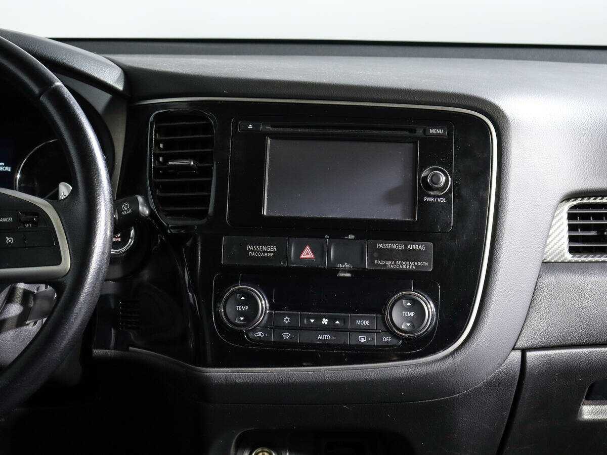 Mitsubishi Outlander, 2012 Фото №13