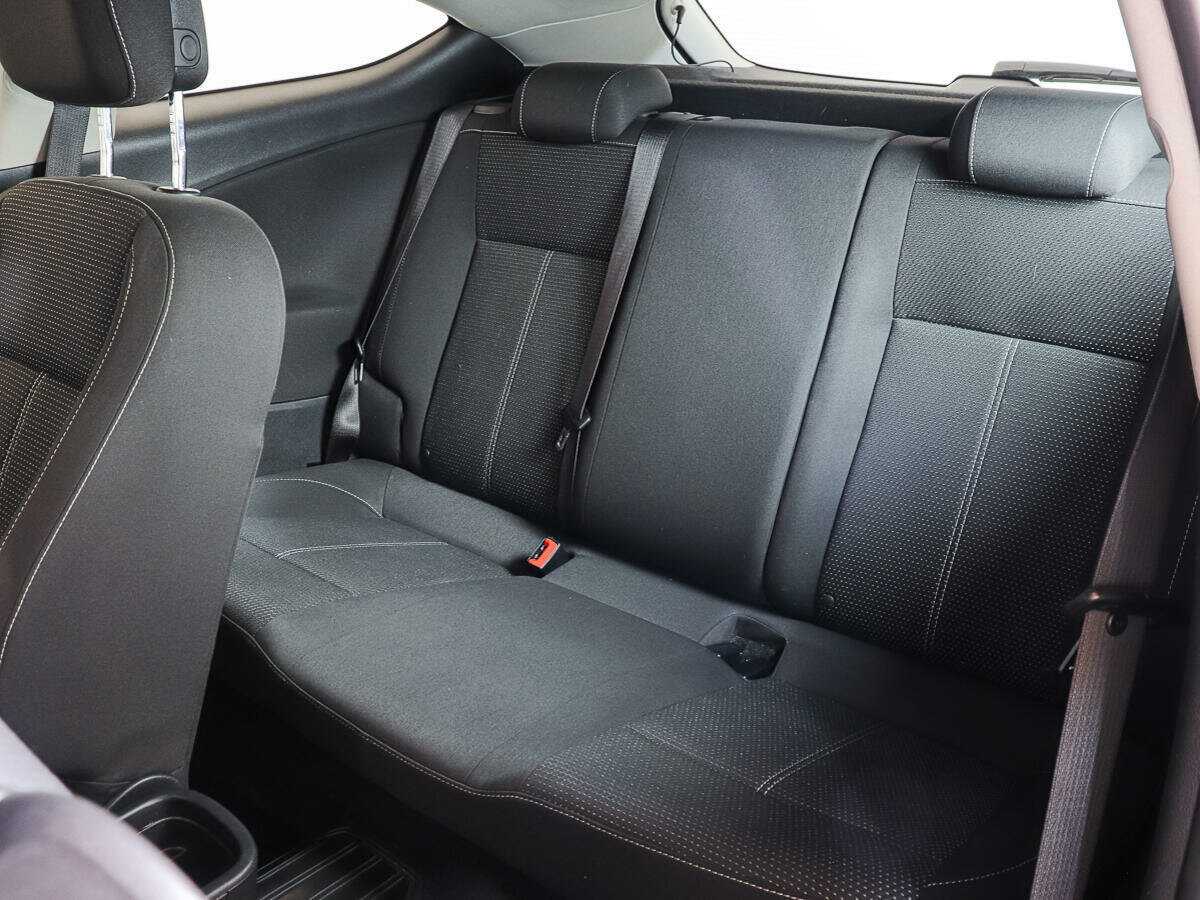 Opel Astra GTC, 2012 Фото №9