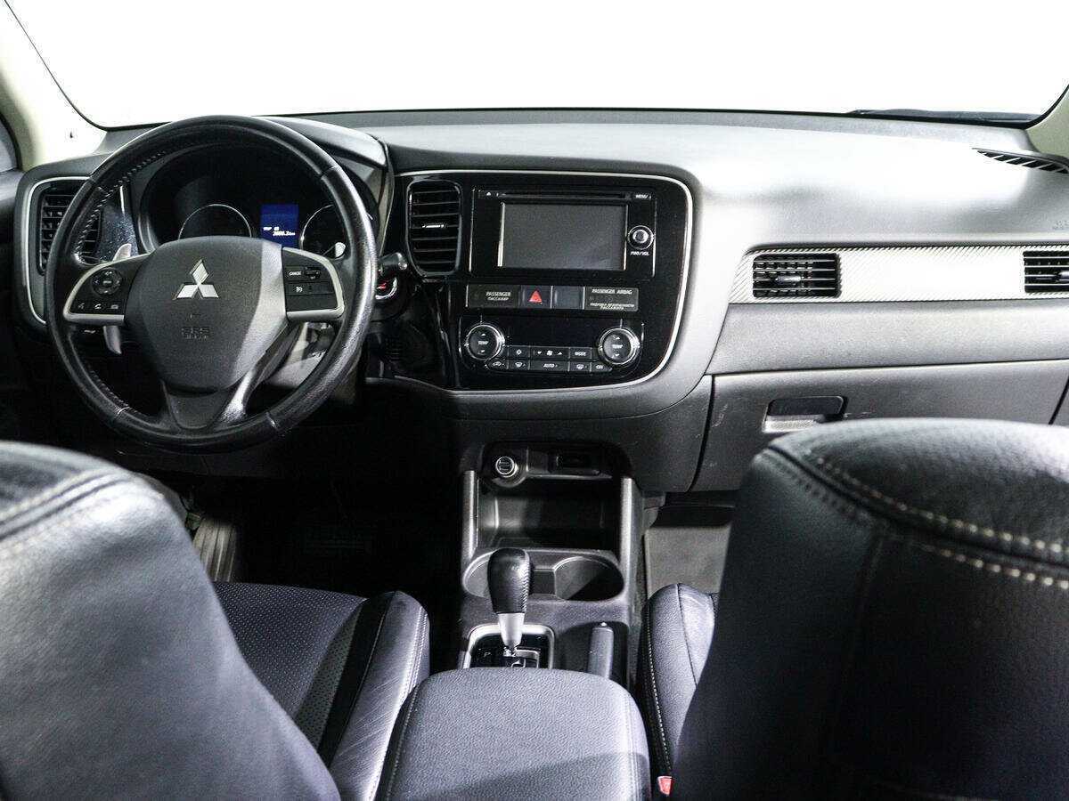 Mitsubishi Outlander, 2012 Фото №11