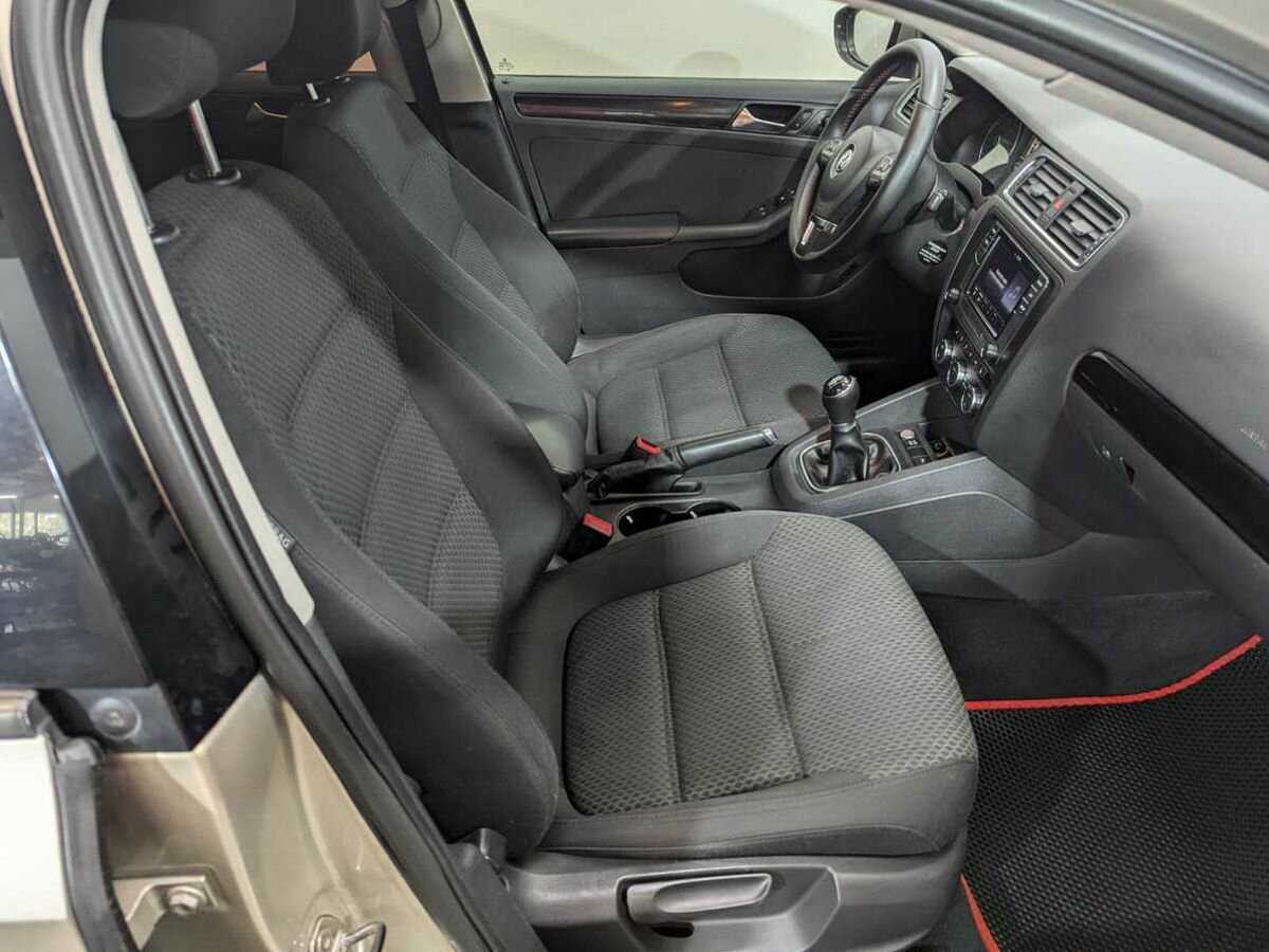 Volkswagen Jetta, 2012 Фото №8